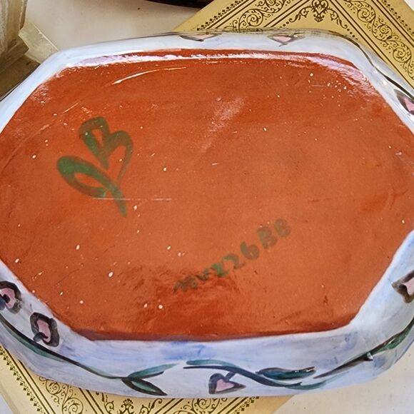 Handpainted Art Pottery Dish with Leaf Handles and Tropical Birds - Picture 5 of 9